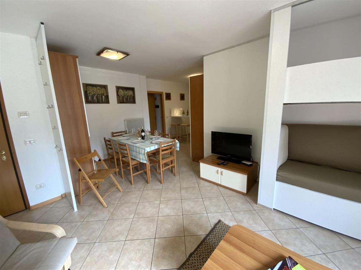 Juli Richi Apartment Croviana Exterior foto