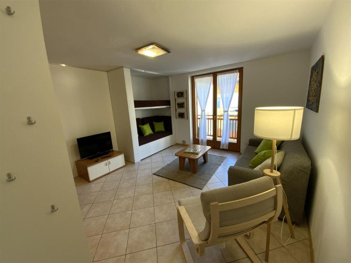 Juli Richi Apartment Croviana Exterior foto